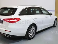 Usado Mercedes C200 163 CV (119 kW) 2022 Blanco Familiar