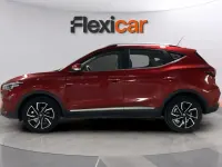 Usado MG ZS Luxury 111 CV (81 kW) 2023 Rojo SUV