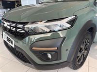 Usado Dacia Sandero Extreme 91 CV (66 kW) 2024 Verde Berlina