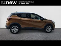 Usado Renault Captur Zen 90 CV (66 kW) 2021 Naranja SUV