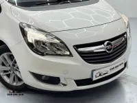 Usado Opel Meriva Selective 110 CV (80 kW) 2016 Blanco Monovolumen