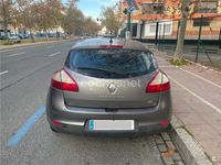 Usado Renault Mégane 110 CV (80 kW) 2012 Gris / plata Berlina