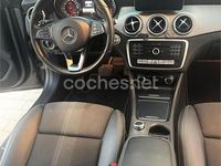 Usado Mercedes CLA180 136 CV (100 kW) 2019 Gris / plata Berlina