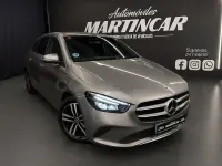 Usado Mercedes B200 150 CV (110 kW) 2021 Gris / plata Monovolumen