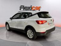 Usado Seat Arona Style 110 CV (80 kW) 2024 Blanco SUV