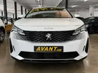 Usado Peugeot 3008 Active 130 CV (95 kW) 2021 Blanco SUV