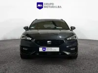 Usado Seat Leon FR 150 CV (110 kW) 2023 Gris / plata Familiar