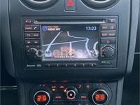 Usado Nissan Qashqai Premium Edition 150 CV (110 kW) 2011 Gris / plata SUV