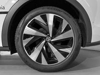 Usado VW ID.5 Pro 150 kW (204 CV) 2024 Blanco SUV