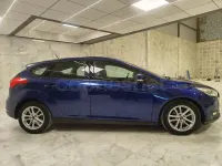 Usado Ford Focus Business Edition 125 CV (91 kW) 2017 Azul Berlina
