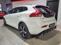 Usado Volvo V40 R-Design Momentum 152 CV (111 kW) 2018 Blanco Berlina