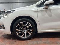 Usado DS Automobiles DS4 Crossback 131 CV (96 kW) 2017 Blanco SUV