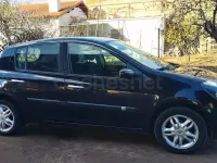 Usado Renault Clio II Dynamique 105 CV (77 kW) 2008 Negro Berlina