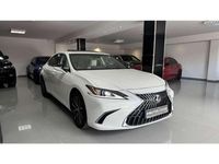 Usado Lexus ES300 218 CV (160 kW) 2024 Blanco Berlina