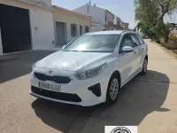 Usado Kia Ceed 115 CV (84 kW) 2020 Blanco Utilitario