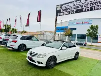 Usado Mercedes C320 Avantgarde 224 CV (164 kW) 2009 Blanco Berlina