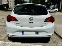 Usado Opel Astra Selective 110 CV (80 kW) 2015 Blanco Berlina