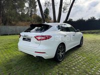 Usado Maserati Levante GranLusso 430 CV (316 kW) 2018 Blanco SUV