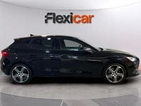 Usado Seat Leon FR 150 CV (110 kW) 2021 Azul Familiar