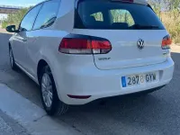 Usado VW Golf VI 105 CV (77 kW) 2011 Blanco Utilitario