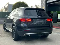 Usado Mercedes GLC300e 306 CV (225 kW) 2020 Gris / plata SUV
