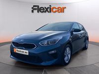 Usado Kia Ceed 140 CV (102 kW) 2020 Azul Utilitario