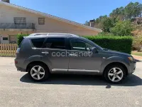 Usado Mitsubishi Outlander 140 CV (102 kW) 2007 Gris / plata SUV