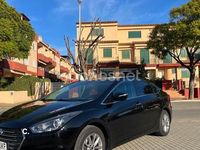 Usado Hyundai i40 141 CV (103 kW) 2015 Negro Berlina