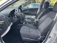 Usado Kia Ceed 115 CV (84 kW) 2007 Gris / plata Utilitario