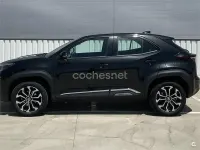 Usado Toyota Yaris Cross Active 116 CV (85 kW) 2022 Negro SUV