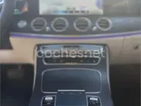 Usado Mercedes E300 306 CV (225 kW) 2020 Azul Familiar