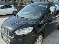 Usado Ford Tourneo Courier Titanium 100 CV (73 kW) 2017 Negro Monovolumen