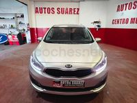 Usado Kia Ceed GT 110 CV (80 kW) 2016 Gris / plata Berlina