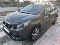 Usado Peugeot 2008 Allure 110 CV (80 kW) 2018 Gris / plata SUV