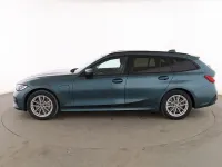 Usado BMW 330e Comfort Edition 252 CV (185 kW) 2021 Azul Familiar