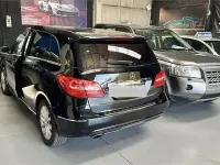 Usado Mercedes B180 109 CV (80 kW) 2012 Negro Utilitario