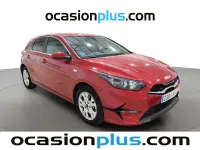 Usado Kia Ceed 100 CV (73 kW) 2023 Rojo Utilitario