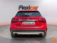 Usado Mercedes GLA200 156 CV (114 kW) 2020 Rojo SUV