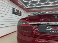 Usado Tesla Model S 310 kW (422 CV) 2016 Rojo Utilitario