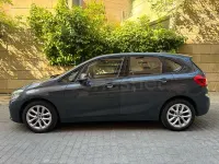 Usado BMW 218 Comfort Edition 150 CV (110 kW) 2017 Azul Familiar