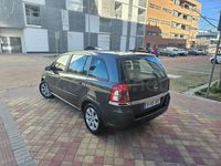 Usado Opel Zafira 94 CV (69 kW) 2009 Gris / plata Monovolumen