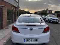 Usado Opel Insignia Cosmo 130 CV (95 kW) 2011 Blanco Berlina