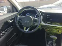 Gebraucht Kia Niro 141 PS (103 kW) 2022 Grau SUV