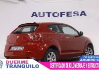 Usado Alfa Romeo MiTo Distinctive 78 CV (57 kW) 2016 Rojo Utilitario