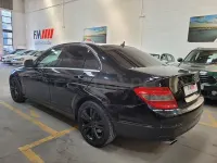 Usado Mercedes C220 Avantgarde 170 CV (125 kW) 2008 Negro Berlina