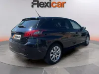 Usado Peugeot 308 Access 110 CV (80 kW) 2018 Azul Utilitario