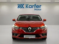 Usado Renault Mégane Zen 115 CV (84 kW) 2020 Rojo Berlina