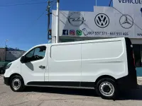 Usado Renault Trafic 110 CV (80 kW) 2024 Blanco Monovolumen