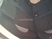 Usado Peugeot 2008 Allure 110 CV (80 kW) 2018 Rojo SUV