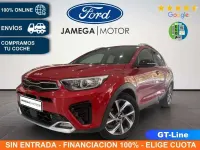 Usado Kia Stonic GT-Line 99 CV (72 kW) 2022 Rojo SUV